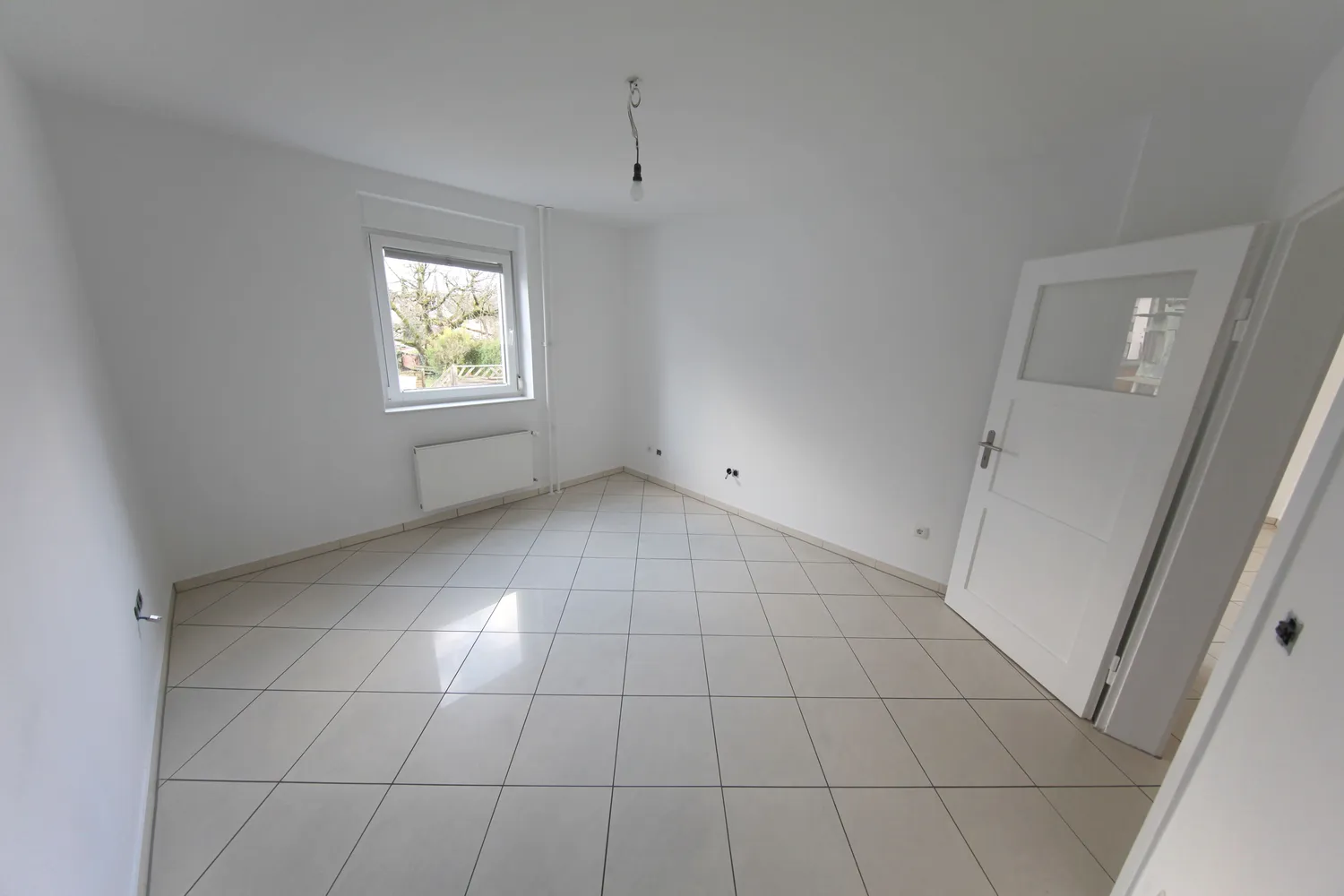 4 Zimmer Wohnung mit 70 m² in Aschaffenburg – Bild 2