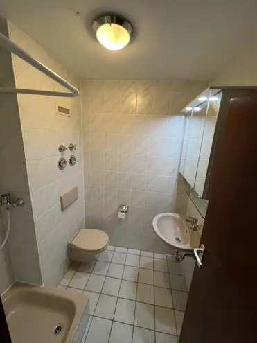 1 Zimmer Wohnung mit 32 m² in Augsburg – Bild 4