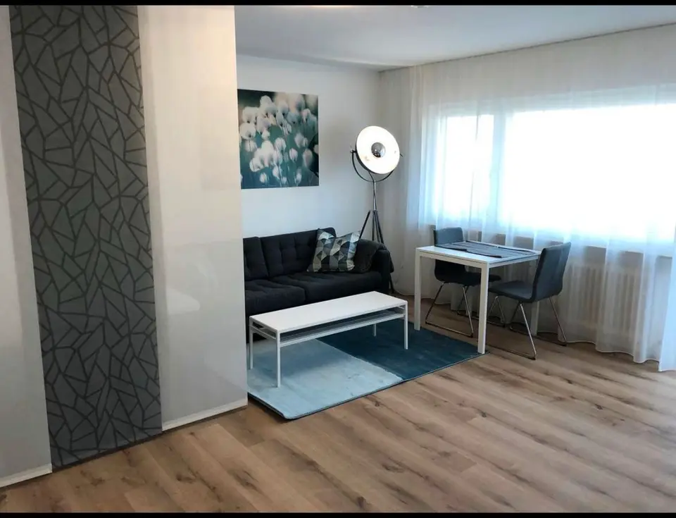 WG-Zimmer mit 38 m² in Stuttgart – Bild 1