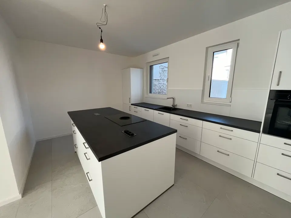 4 Zimmer Haus mit 123 m² in Wiesbaden – Bild 3