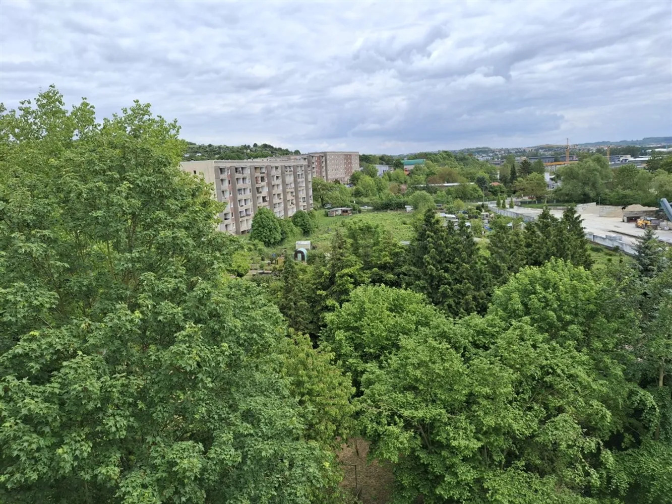 2 Zimmer Wohnung mit 55 m² in Gera – Bild 2