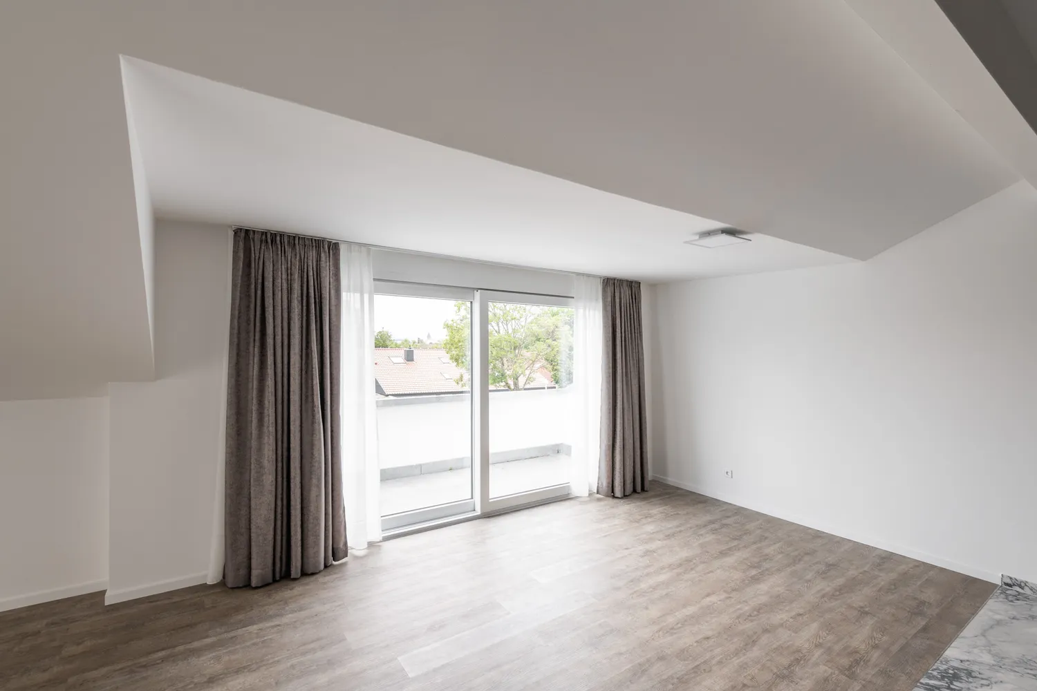 3 Zimmer Wohnung mit 97 m² in Sindelfingen – Bild 2