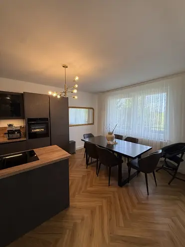 4 Zimmer Wohnung mit 108 m² in Aachen – Bild 2