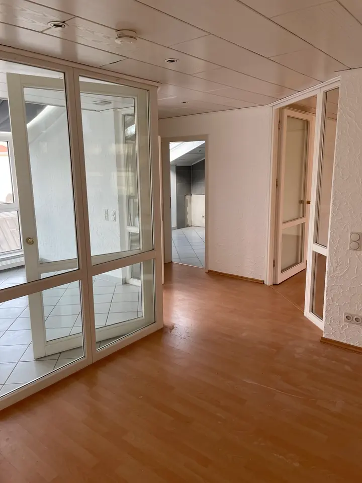 3 Zimmer Wohnung mit 87 m² in Pforzheim – Bild 4
