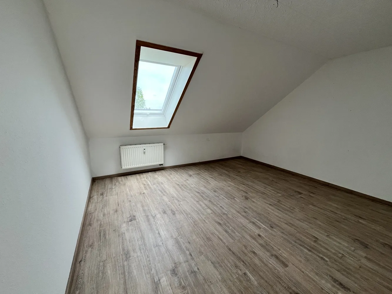 4 Zimmer Wohnung mit 93 m² in Gera – Bild 4