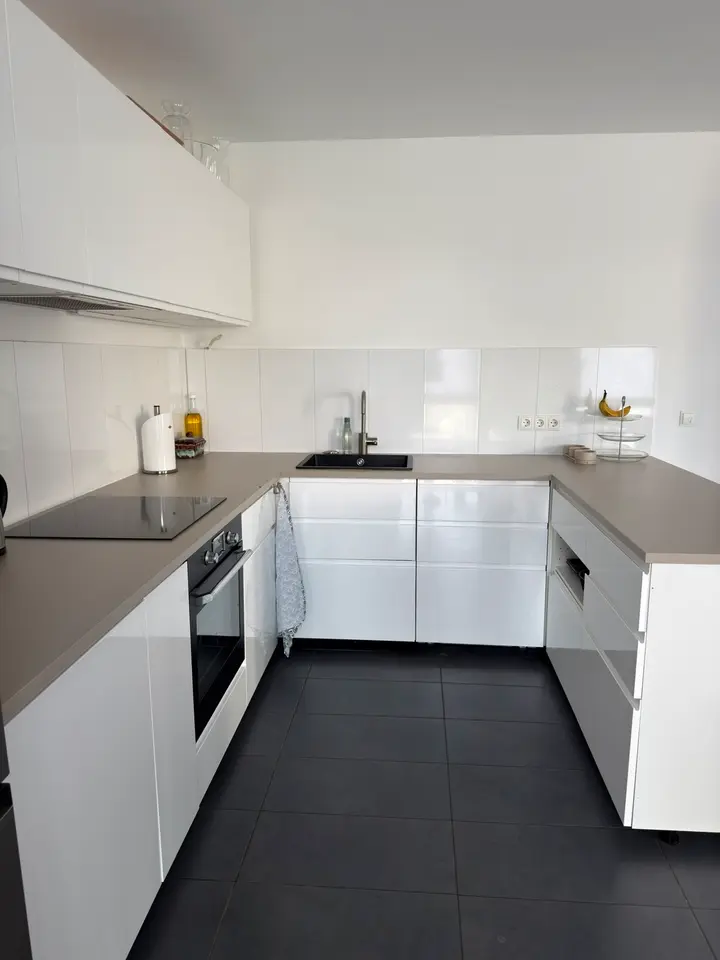 3 Zimmer Wohnung mit 93 m² in Brühl – Bild 2