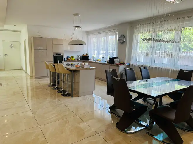 6 Zimmer Haus mit 240 m² in Bochum – Bild 3
