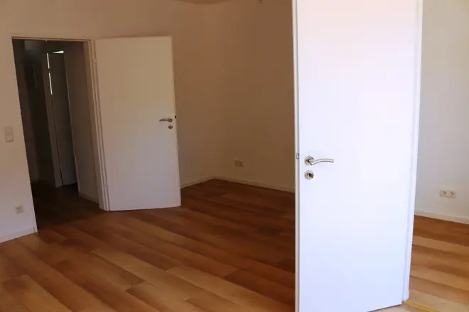 2 Zimmer Wohnung mit 33 m² in Frankfurt am Main – Bild 2