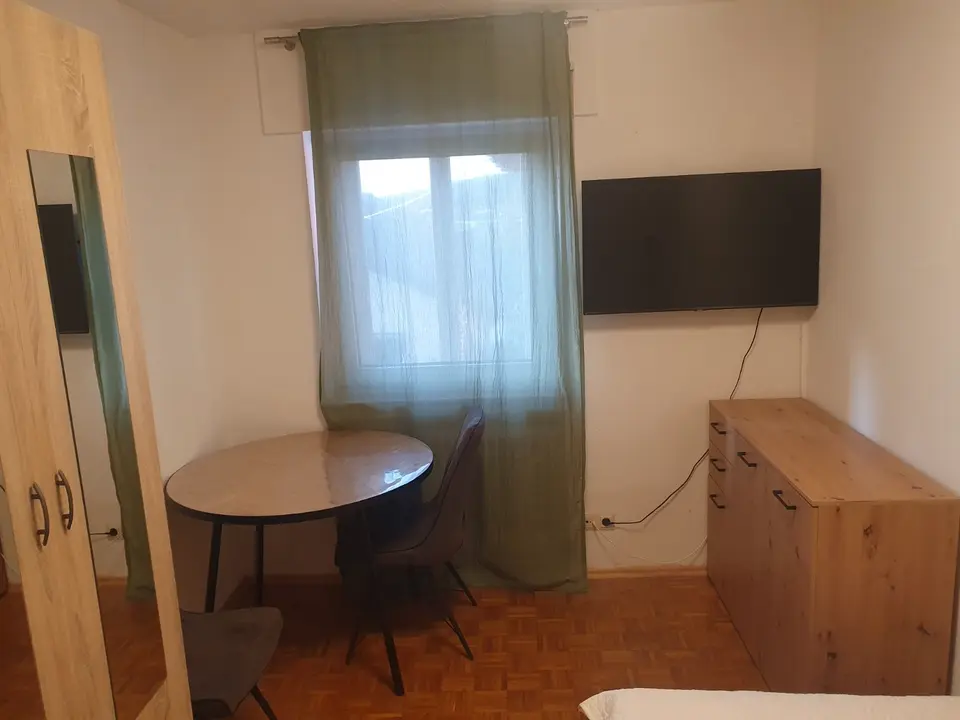 WG-Zimmer mit 9 m² in Rastatt – Bild 2