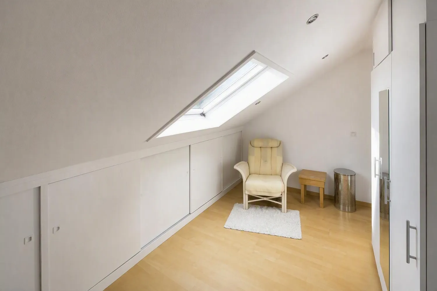 6 Zimmer Wohnung mit 160 m² in Aschaffenburg – Bild 11