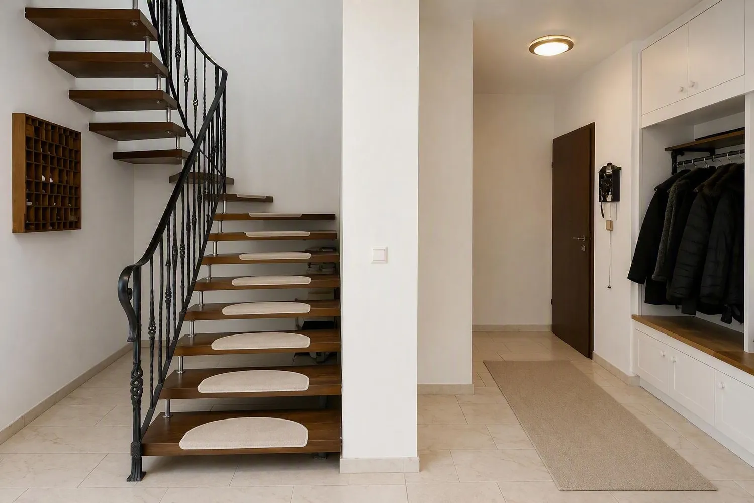 6 Zimmer Wohnung mit 160 m² in Aschaffenburg – Bild 7