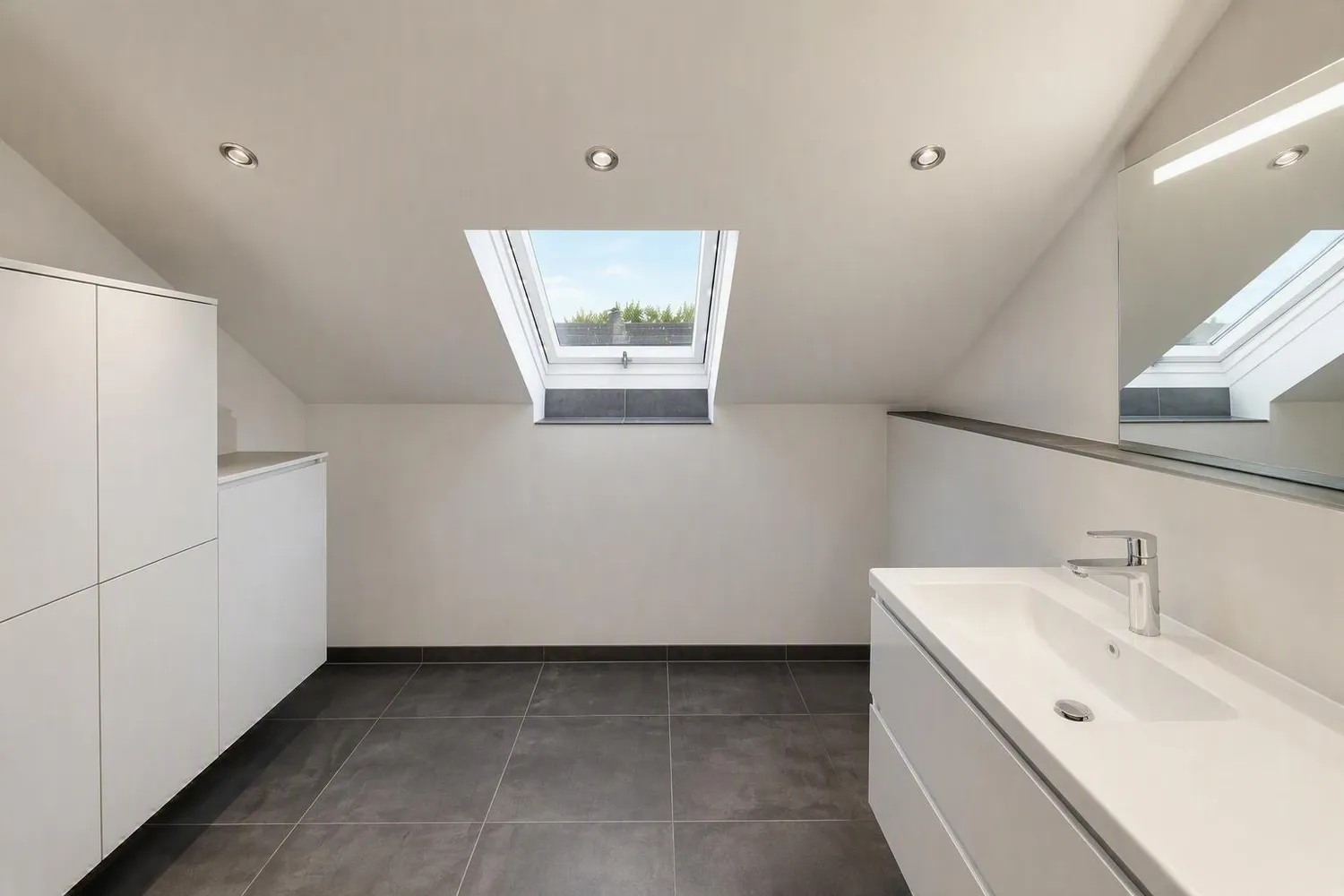 6 Zimmer Wohnung mit 160 m² in Aschaffenburg – Bild 9