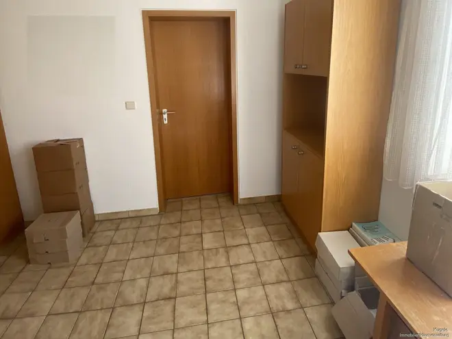 10 Zimmer Haus mit 896 m² in Reutlingen – Bild 12