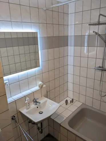 1 Zimmer Wohnung mit 28 m² in Wuppertal – Bild 10