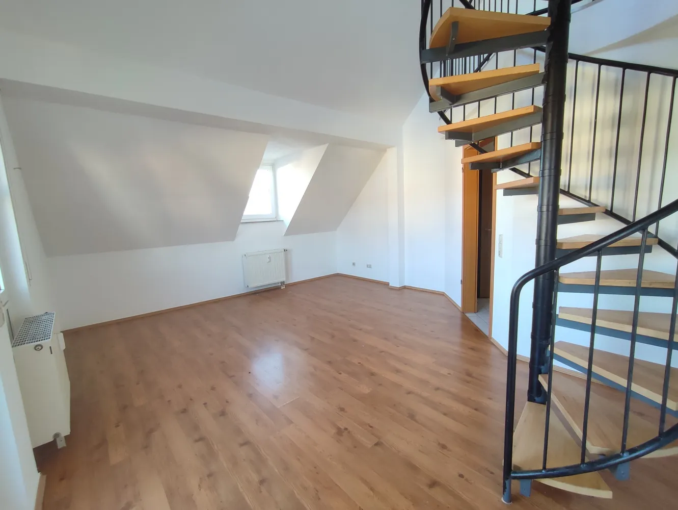 3 Zimmer Wohnung mit 83 m² in Zwickau – Bild 3