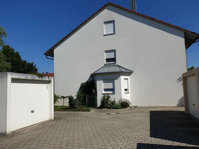 6 Zimmer Haus mit 140 m² in Ingolstadt – Bild 1