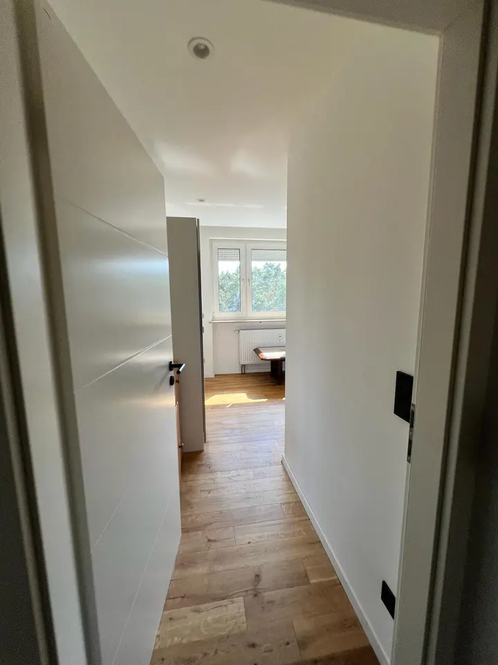 5 Zimmer Wohnung mit 75 m² in Erlangen – Bild 4
