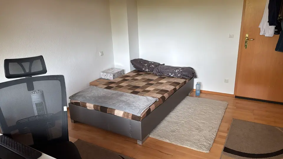 WG-Zimmer mit 24 m² in Erlangen – Bild 2
