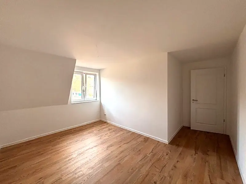 5 Zimmer Haus mit 129 m² in Norderstedt – Bild 8