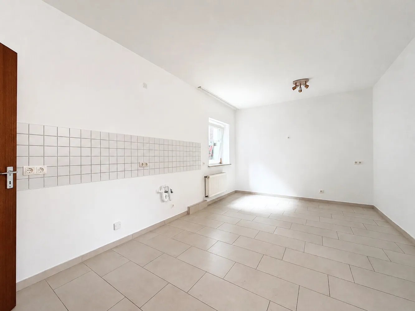 3 Zimmer Haus mit 114 m² in Hameln – Bild 1