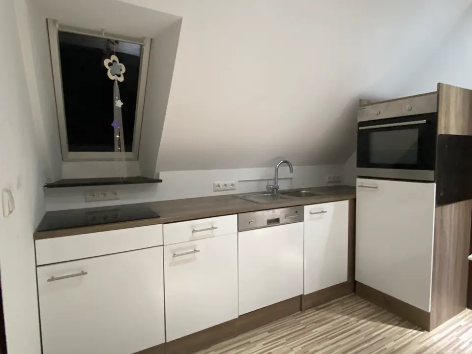 2 Zimmer Wohnung mit 65 m² in Bornheim – Bild 8