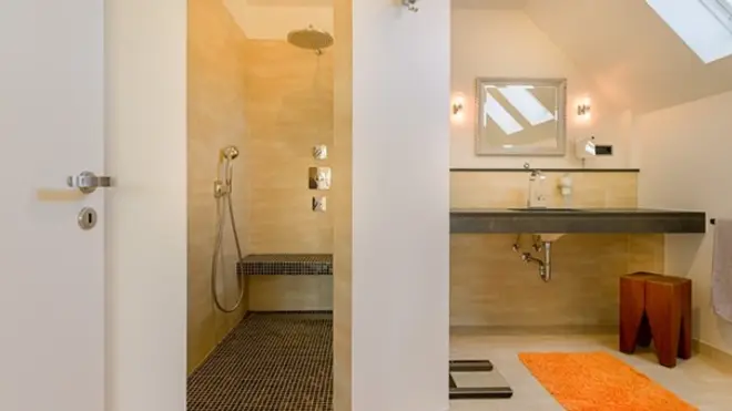 6 Zimmer Haus mit 210 m² in Köln – Bild 8