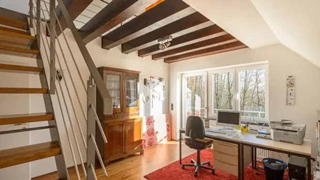 6 Zimmer Haus mit 210 m² in Köln – Bild 9