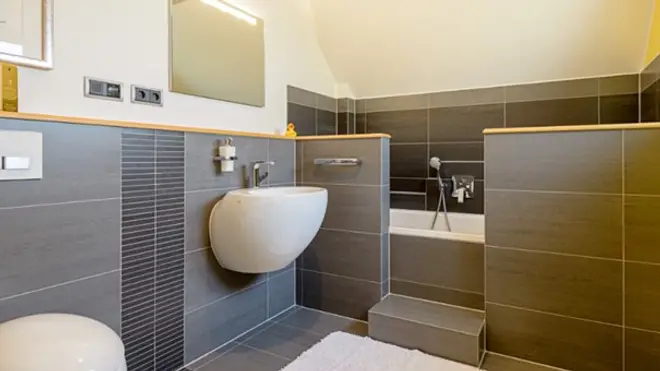 6 Zimmer Haus mit 210 m² in Köln – Bild 10