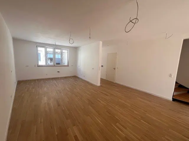 5 Zimmer Haus mit 136 m² in Karlsruhe – Bild 7