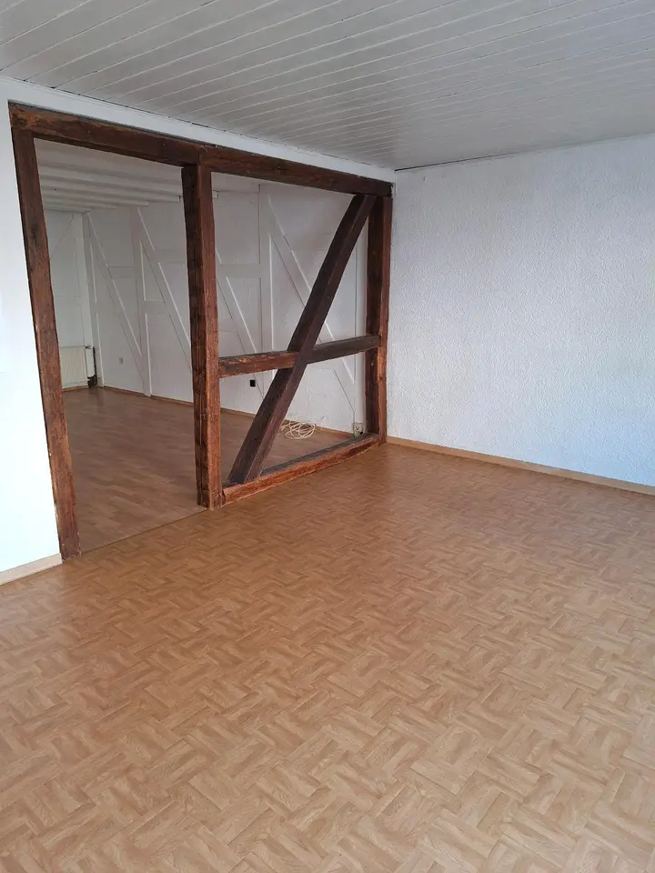 2 Zimmer Wohnung mit 100 m² in Michelstadt – Bild 2