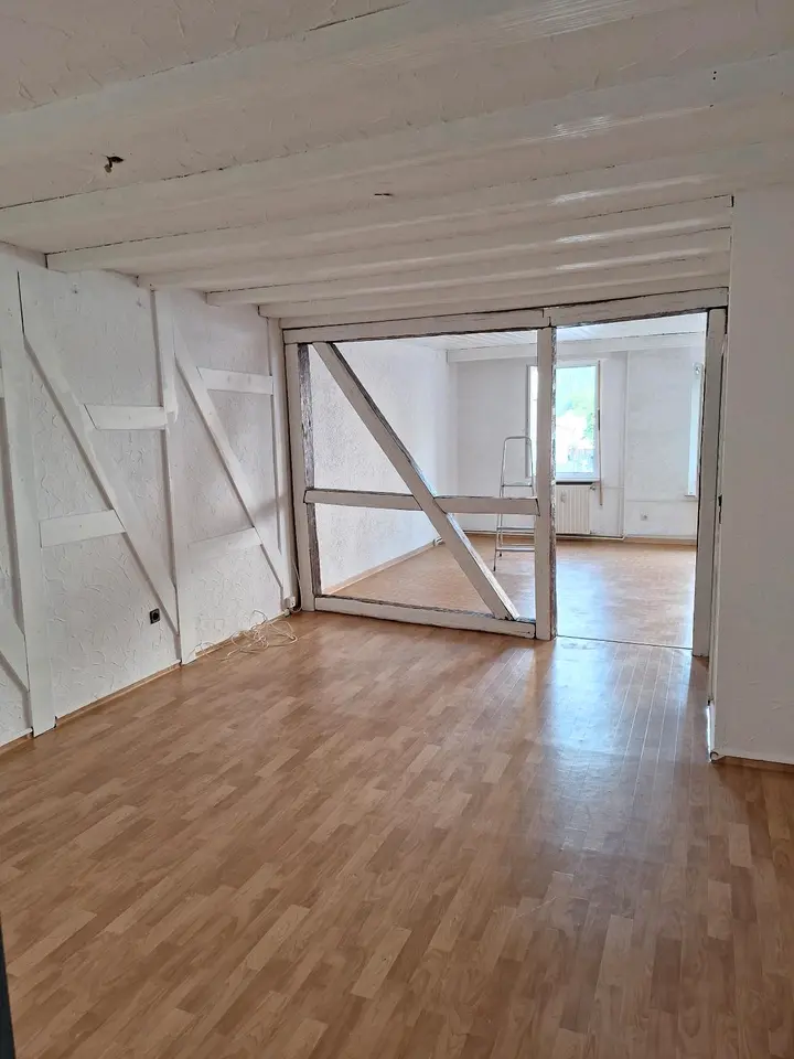 2 Zimmer Wohnung mit 100 m² in Michelstadt – Bild 3