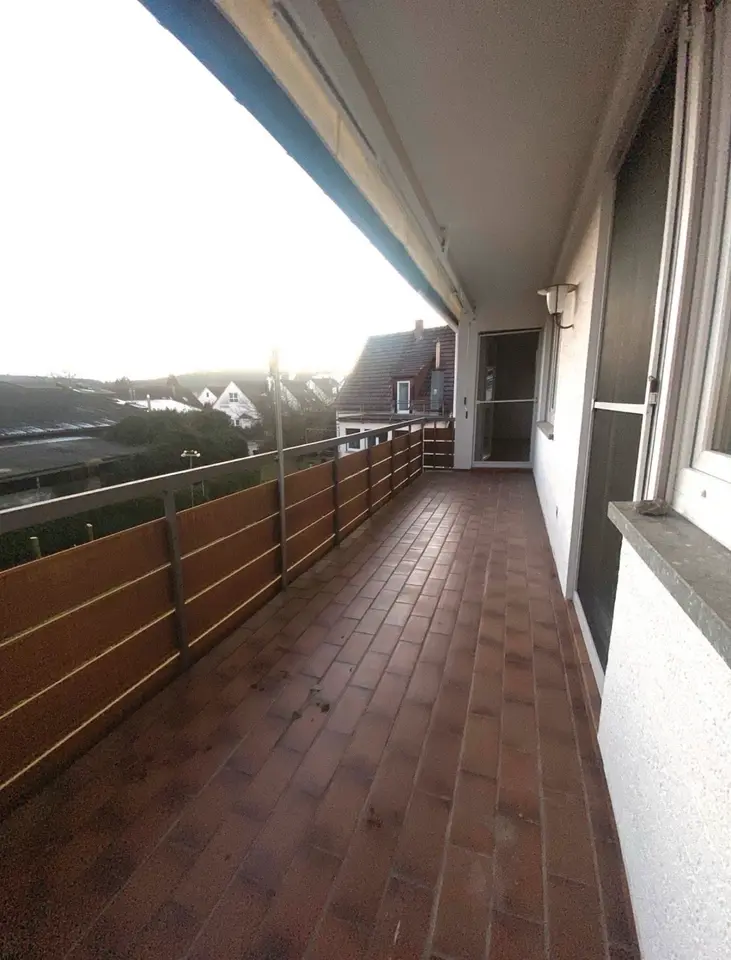 4 Zimmer Wohnung mit 100 m² in Tübingen – Bild 3