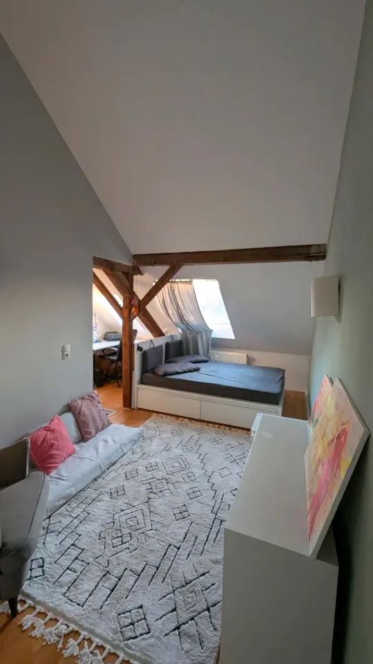 WG-Zimmer mit 75 m² in Düsseldorf – Bild 1