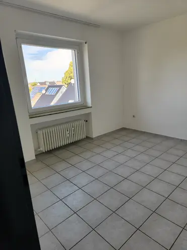 3 Zimmer Wohnung mit 67 m² in Solingen – Bild 4