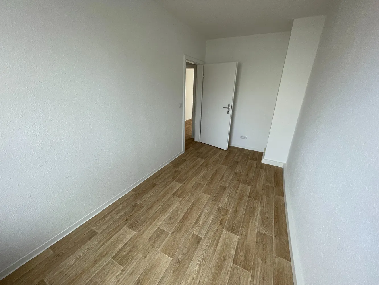 3 Zimmer Wohnung mit 60 m² in Merseburg – Bild 6