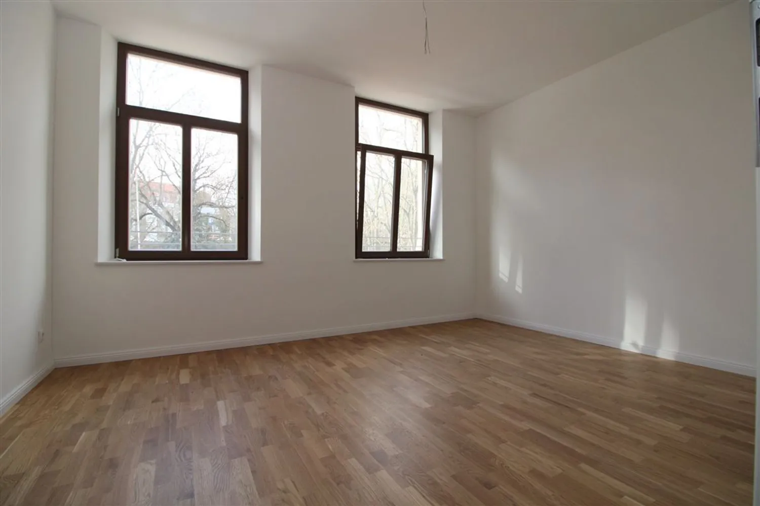 2 Zimmer Wohnung mit 56 m² in Plauen – Bild 2