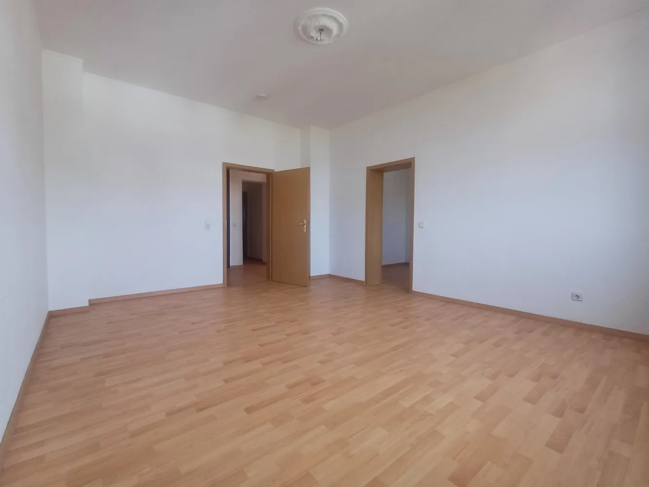 2 Zimmer Wohnung mit 62 m² in Zwickau – Bild 6