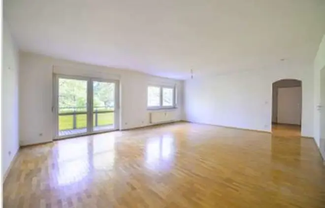 3 Zimmer Wohnung mit 107 m² in Karlsruhe – Bild 3