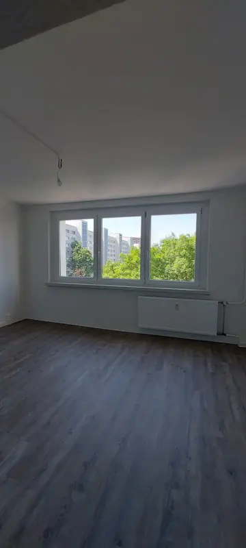 3 Zimmer Wohnung mit 80 m² in Dresden – Bild 2
