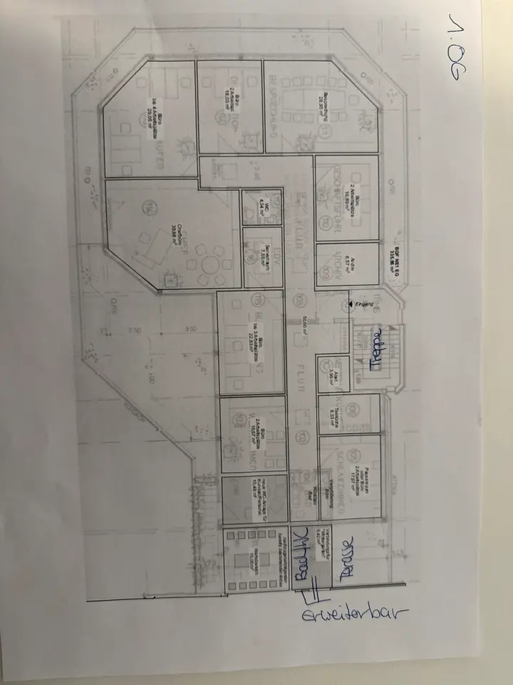 9 Zimmer Wohnung mit 280 m² in Cham – Bild 1