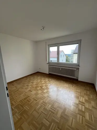 4 Zimmer Wohnung mit 95 m² in Stuttgart – Bild 3