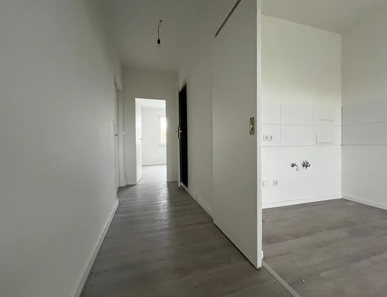 3 Zimmer Wohnung mit 53 m² in Nordhausen – Bild 3