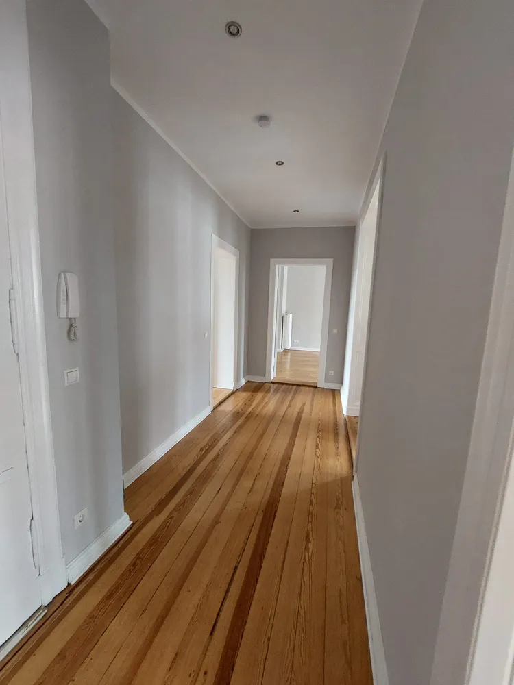 6 Zimmer Wohnung mit 225 m² in Berlin – Bild 3