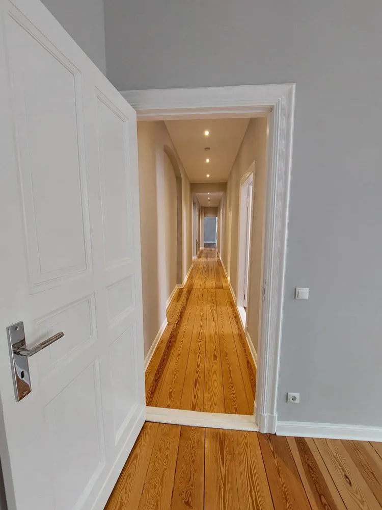 6 Zimmer Wohnung mit 225 m² in Berlin – Bild 6
