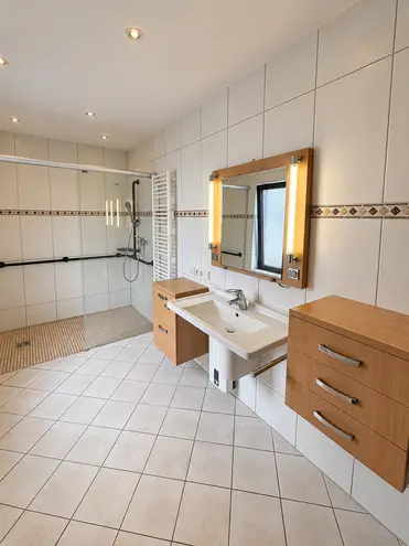 5 Zimmer Wohnung mit 185 m² in Bremen – Bild 6