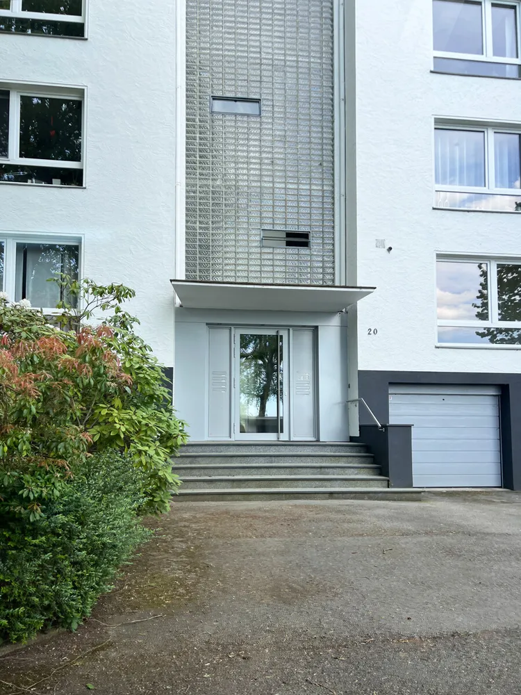 4 Zimmer Wohnung mit 120 m² in Detmold – Bild 4
