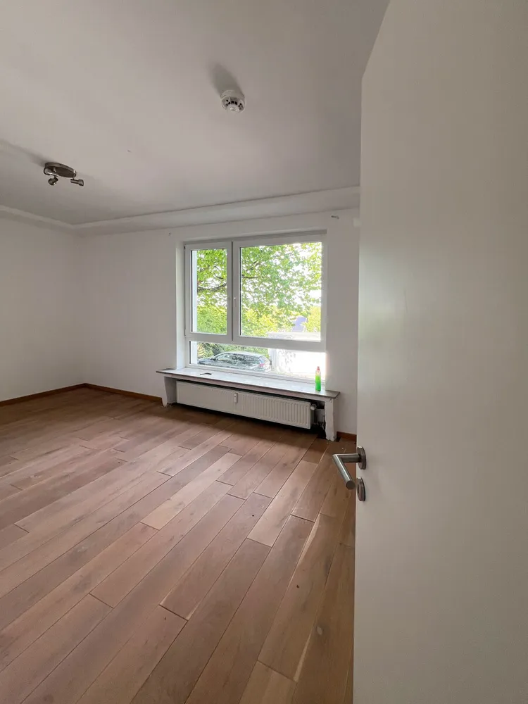 4 Zimmer Wohnung mit 120 m² in Detmold – Bild 7