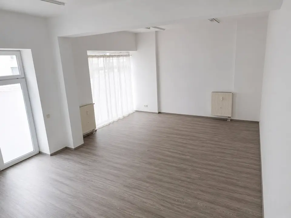 3 Zimmer Wohnung mit 112 m² in Frankfurt (Oder) – Bild 2