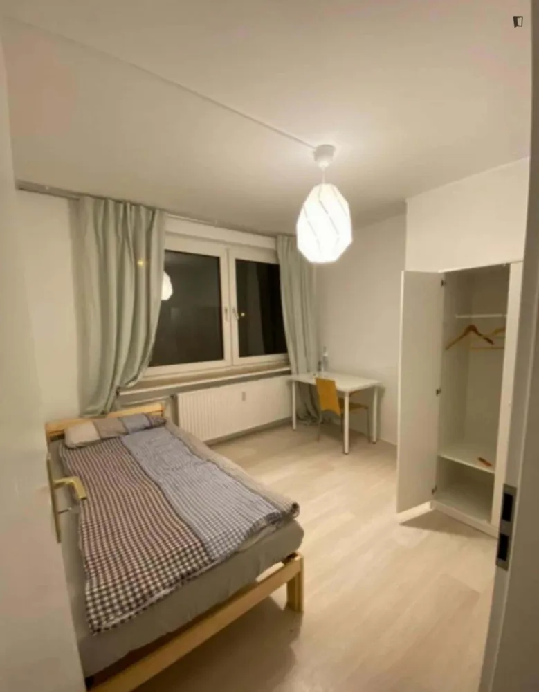 WG-Zimmer mit 15 m² in Bremen – Bild 1