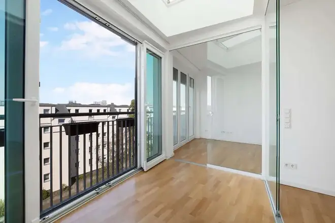 2 Zimmer Wohnung mit 67 m² in Berlin – Bild 7